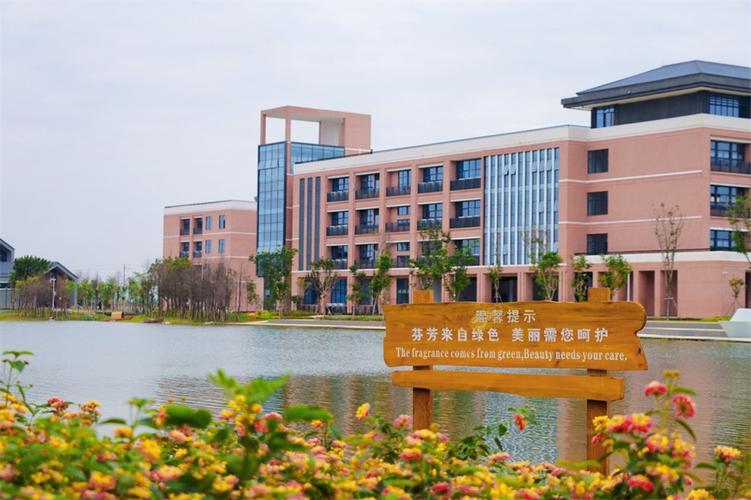 广西桂林理工大学博文管理学院