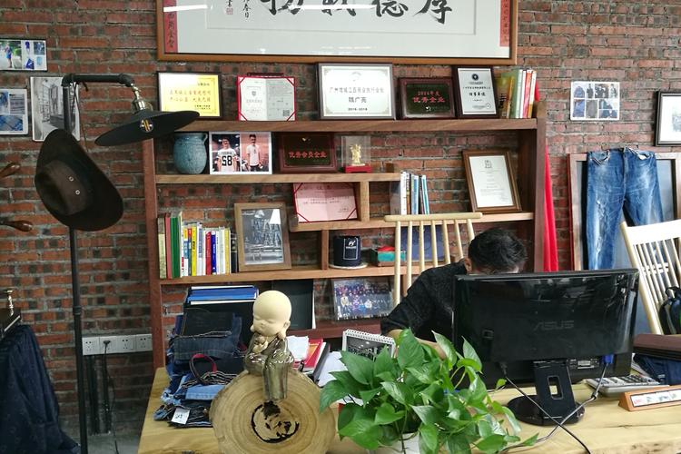 久赢文化投资有限公司