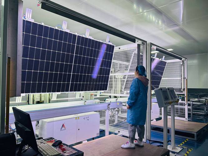投资太阳能电池组件厂
