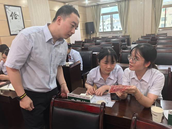 如何成为银行培训师