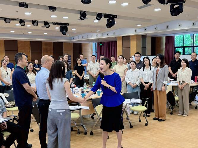 接待服务培训课程